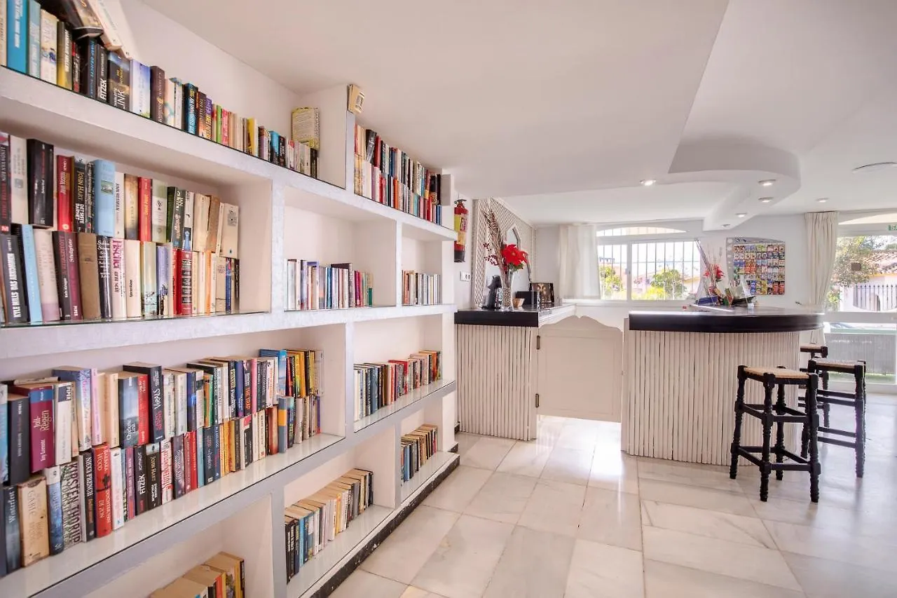 Apartamentos Torrenueva Park